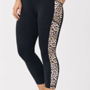 Zyia Active Leopard PocketBrilliant Hi-Rise Capri 20" Size 4